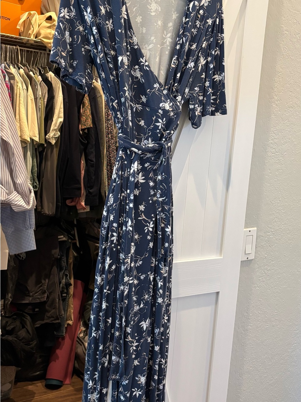 Ingrid & Isabel Navy and White Floral Maternity Top